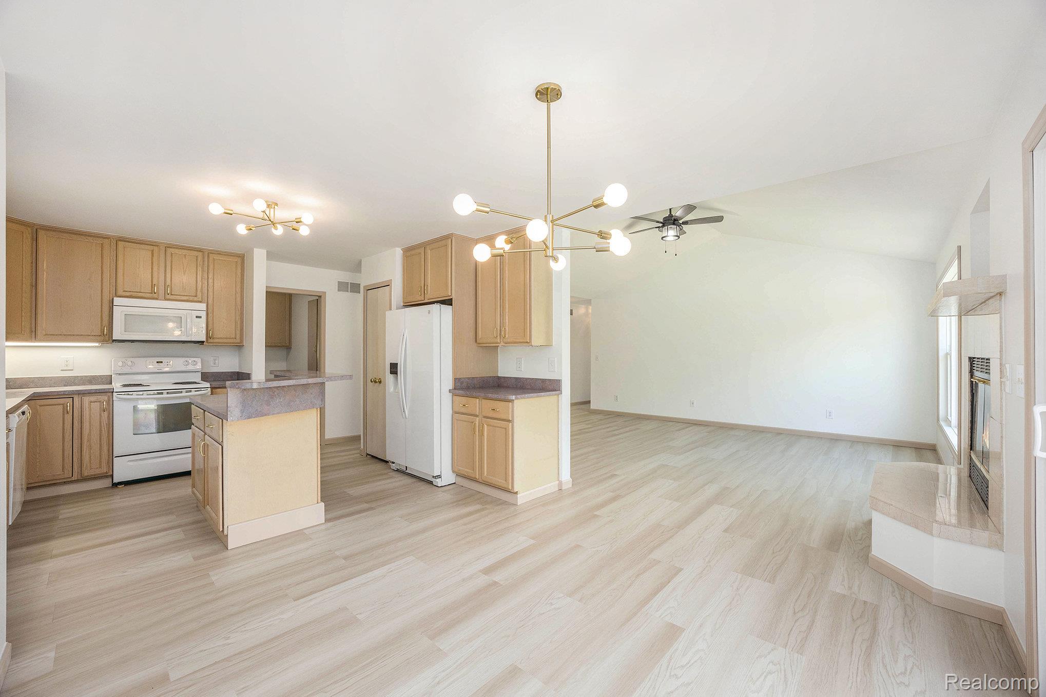 9243 Andersonville Road