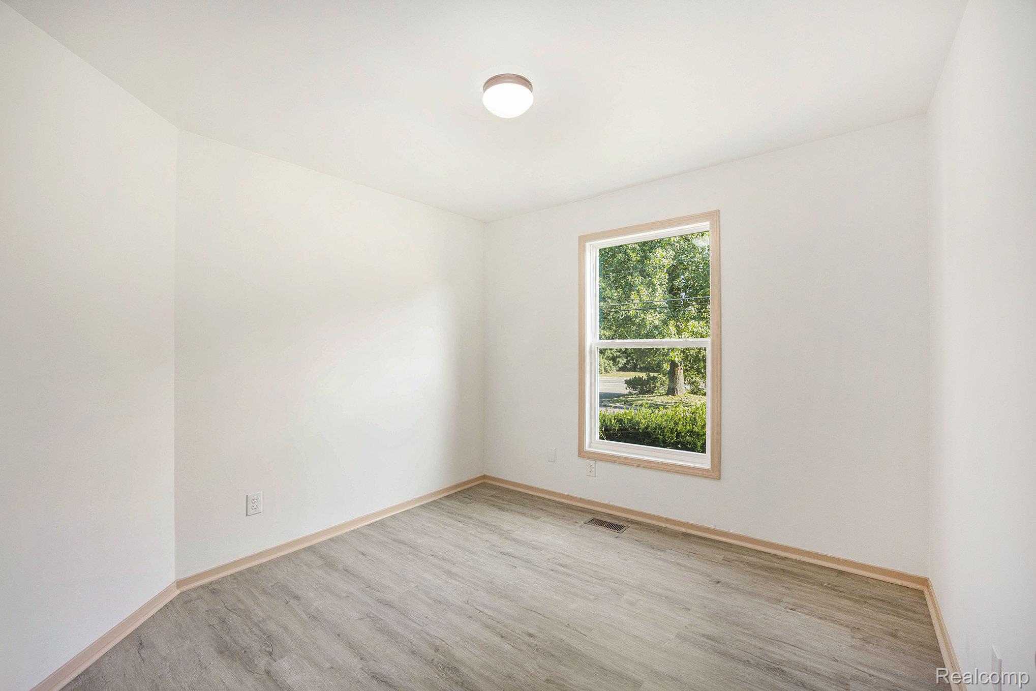9243 Andersonville Road