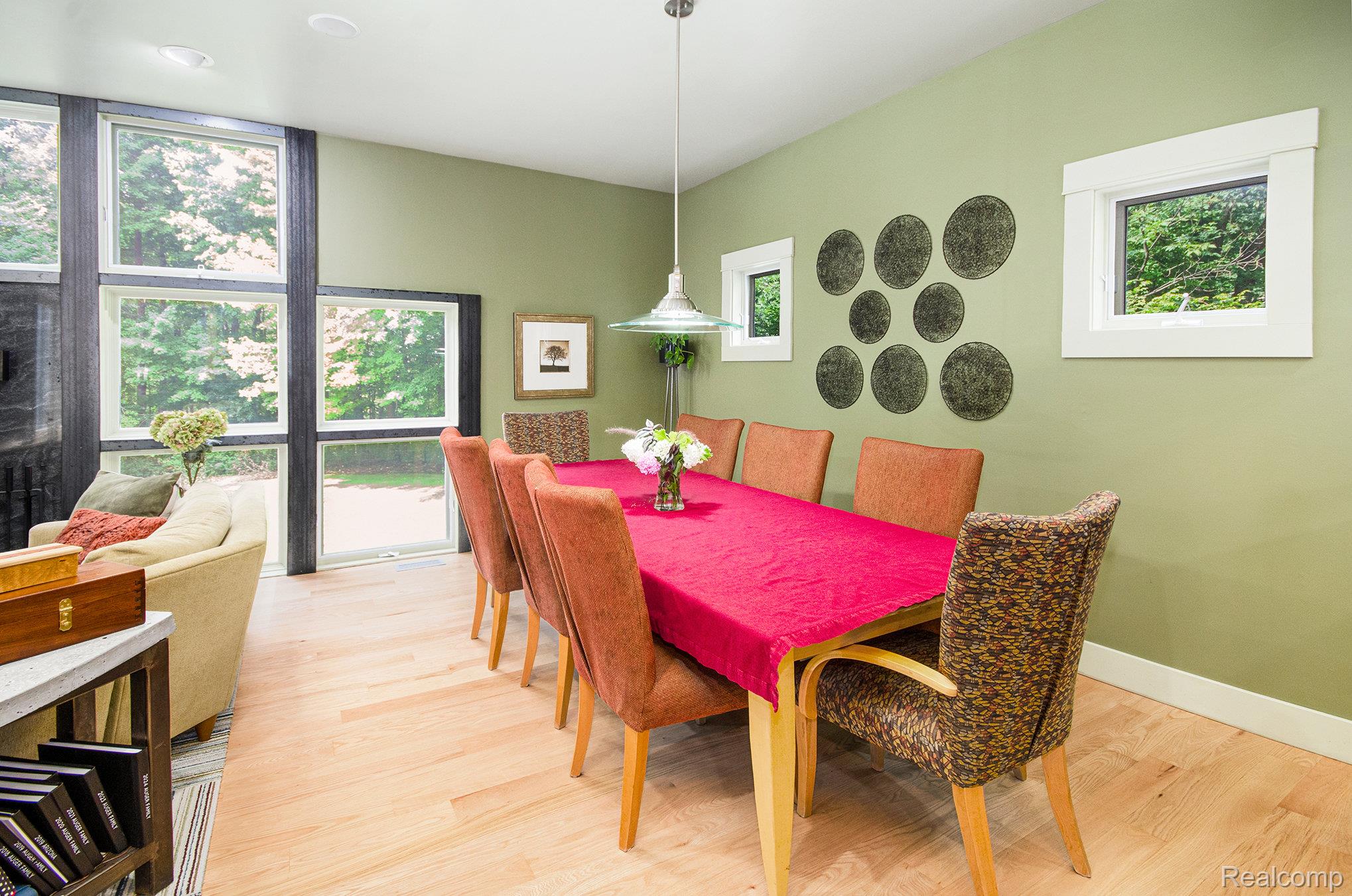 5751 Dora Lane