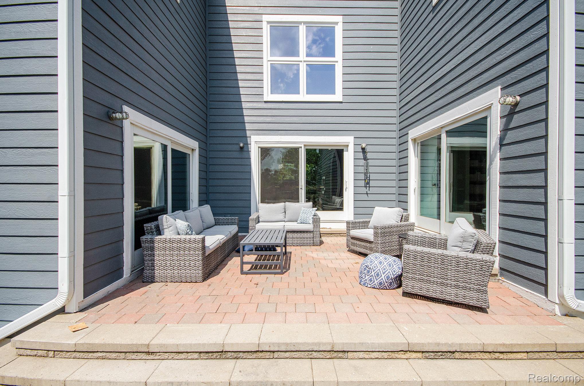 5751 Dora Lane