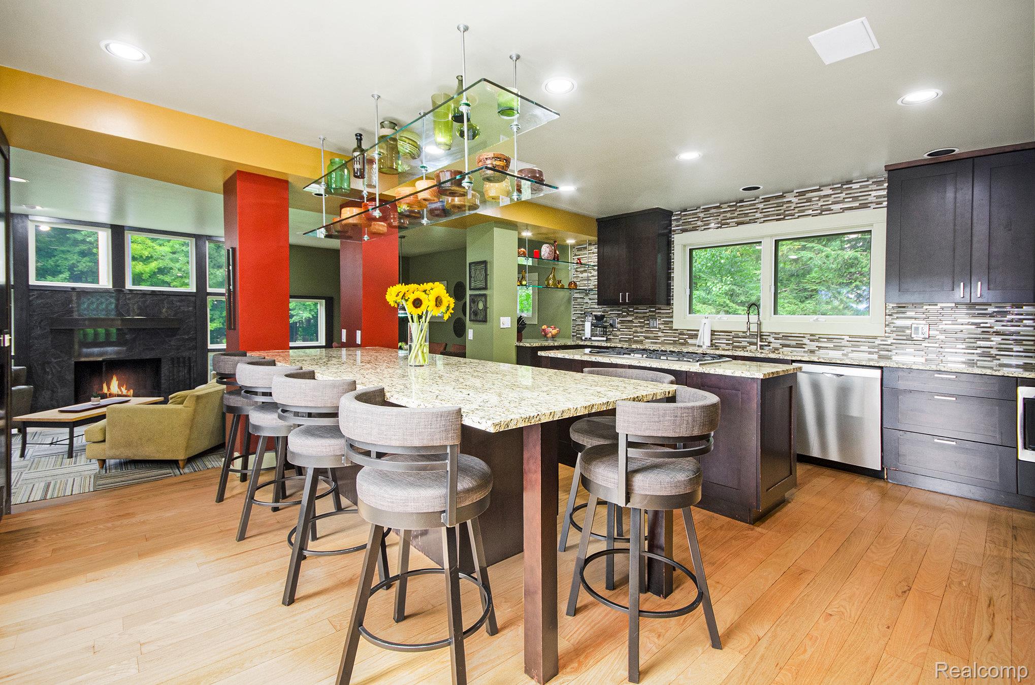 5751 Dora Lane