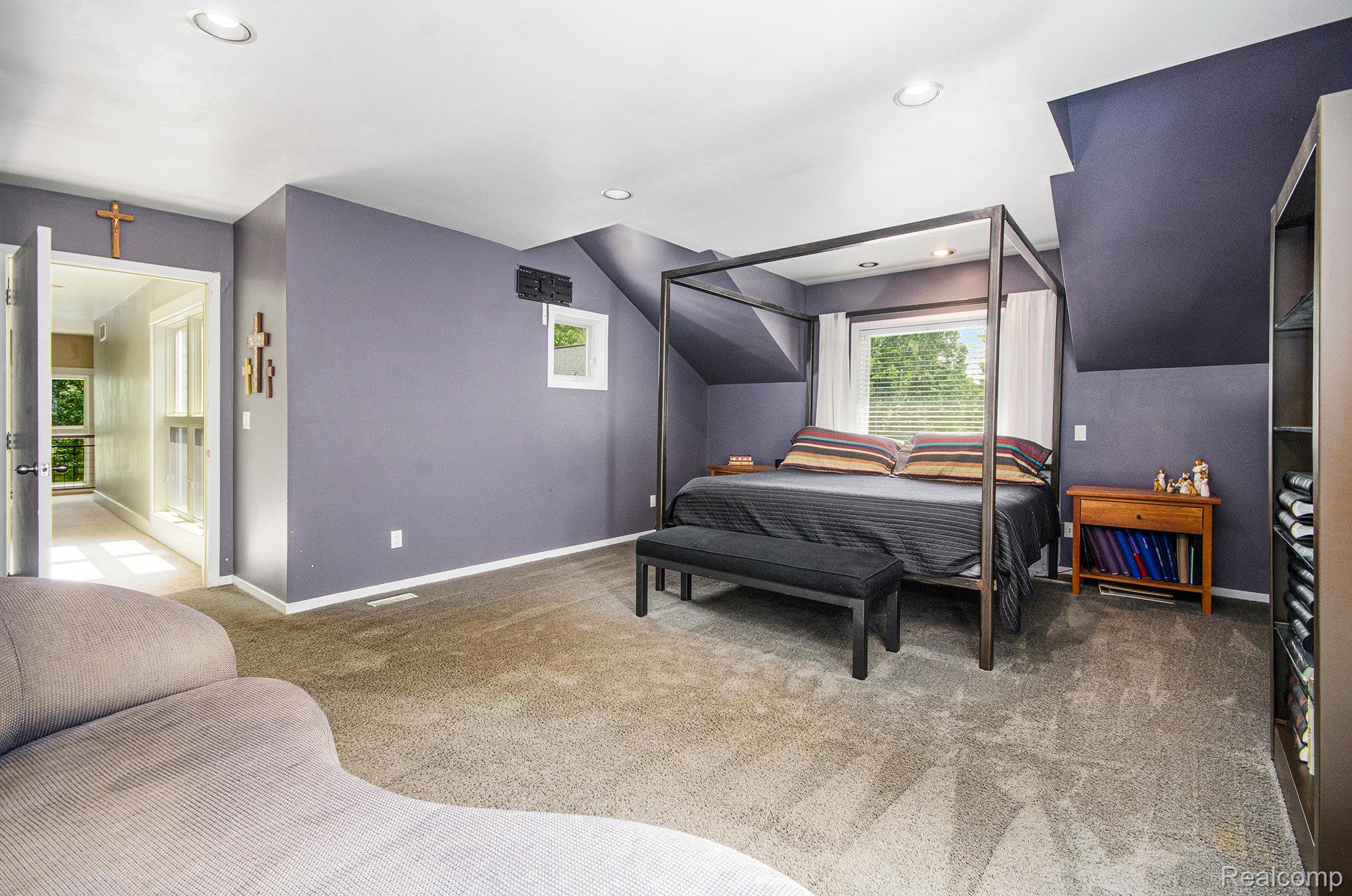 5751 Dora Lane