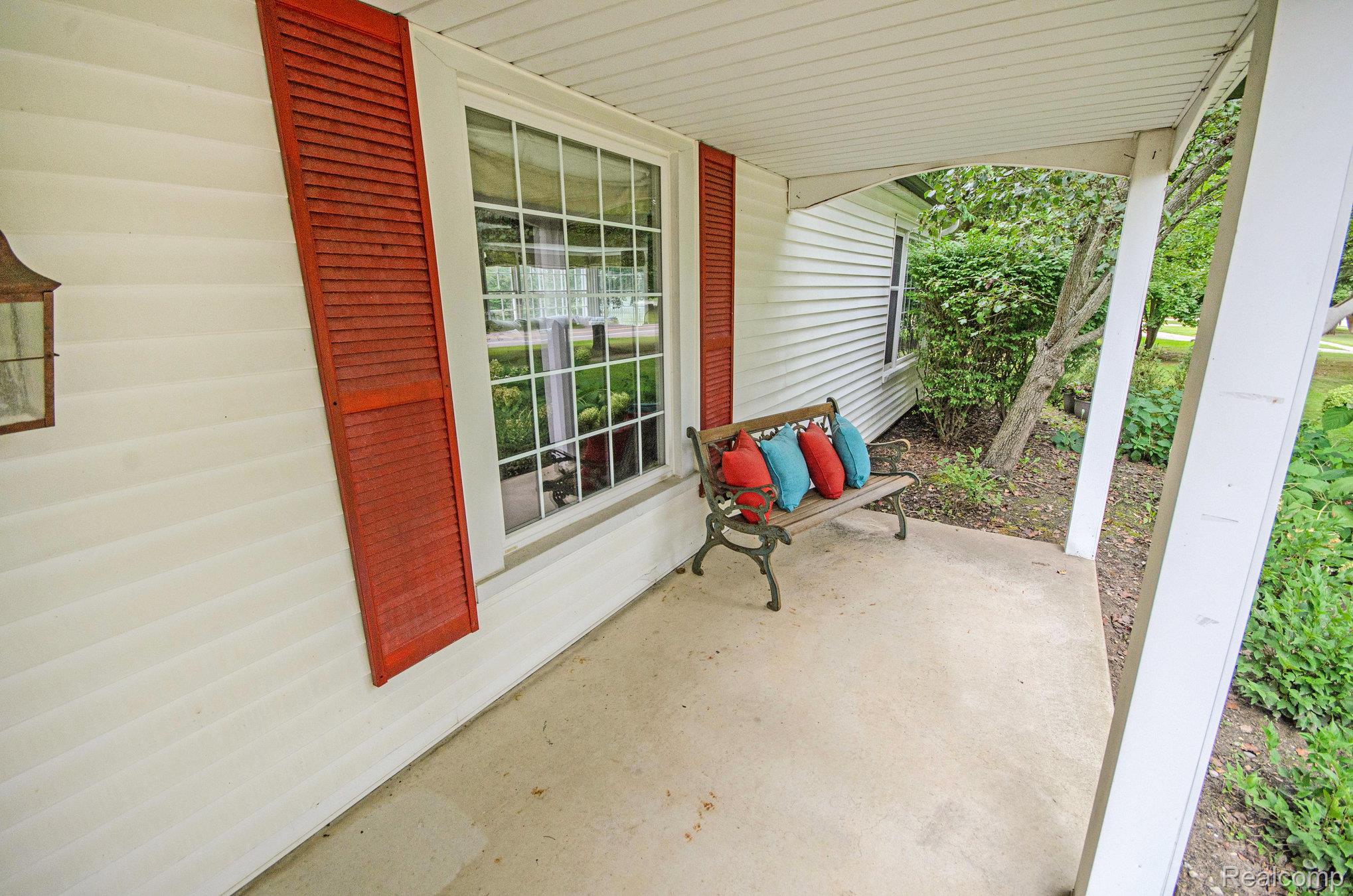 6171 S Main Street