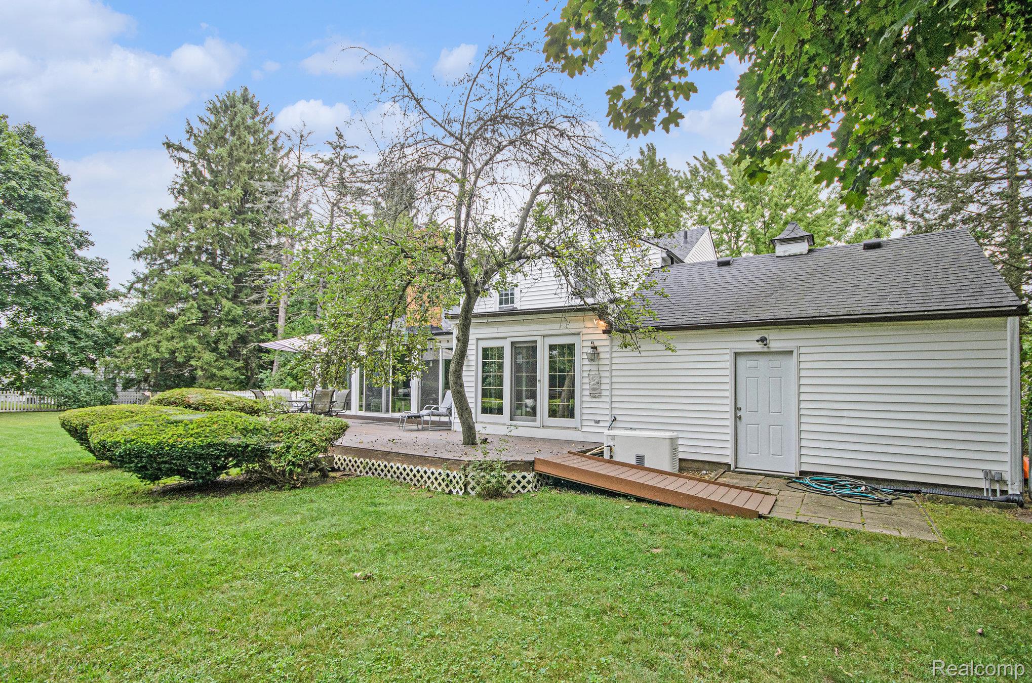 6171 S Main Street