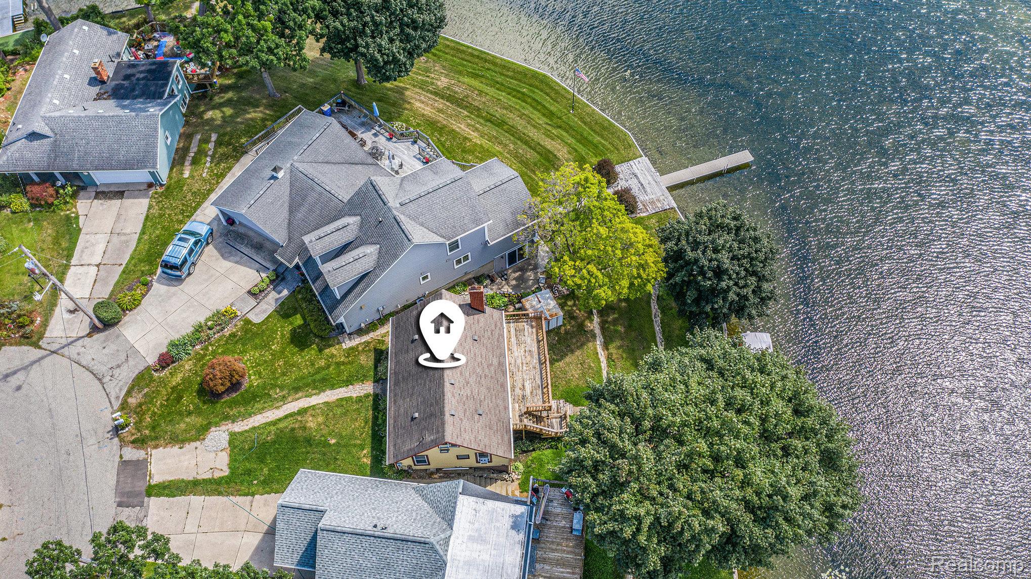 3815 Island Park Drive
