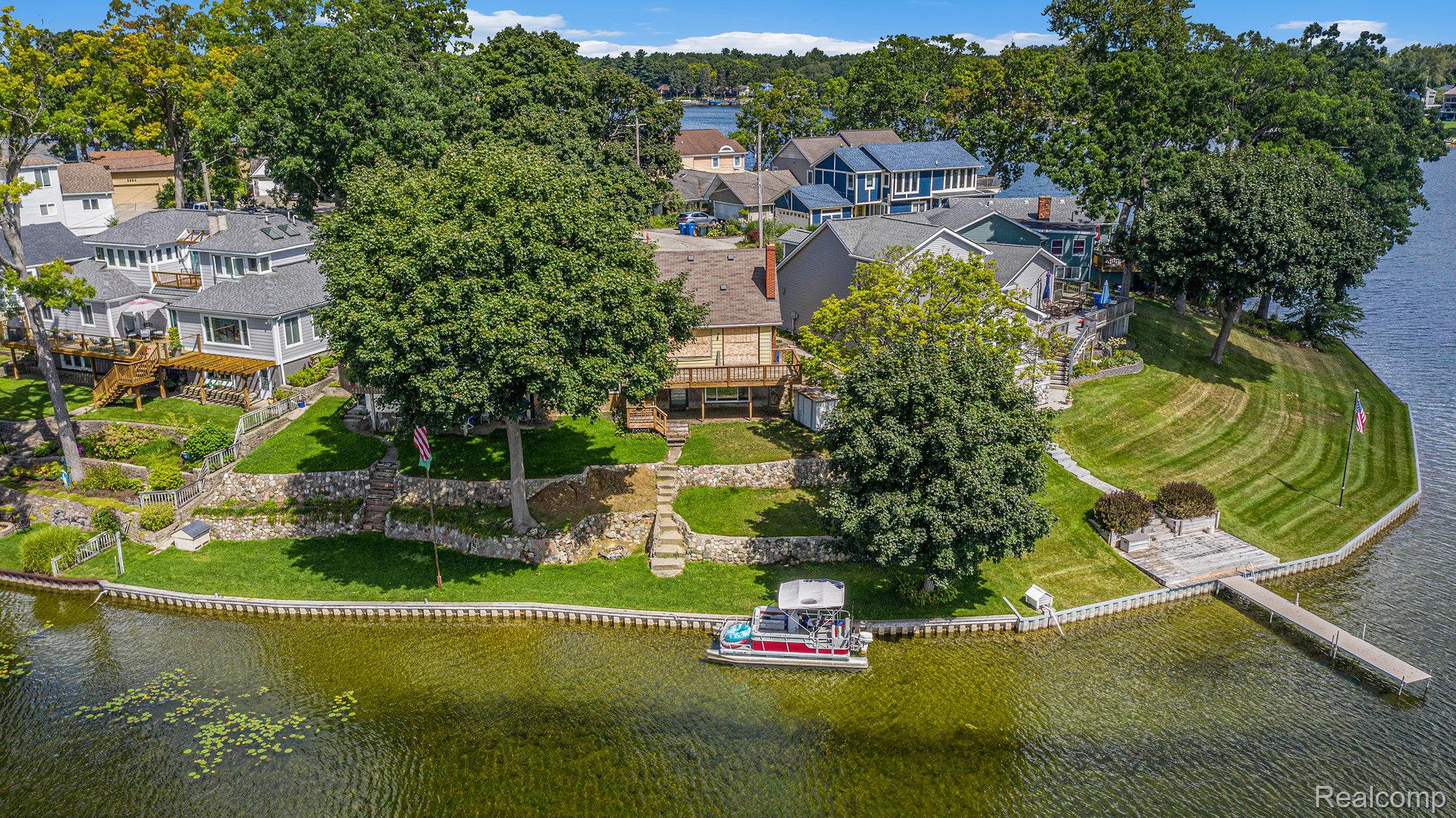 3815 Island Park Drive