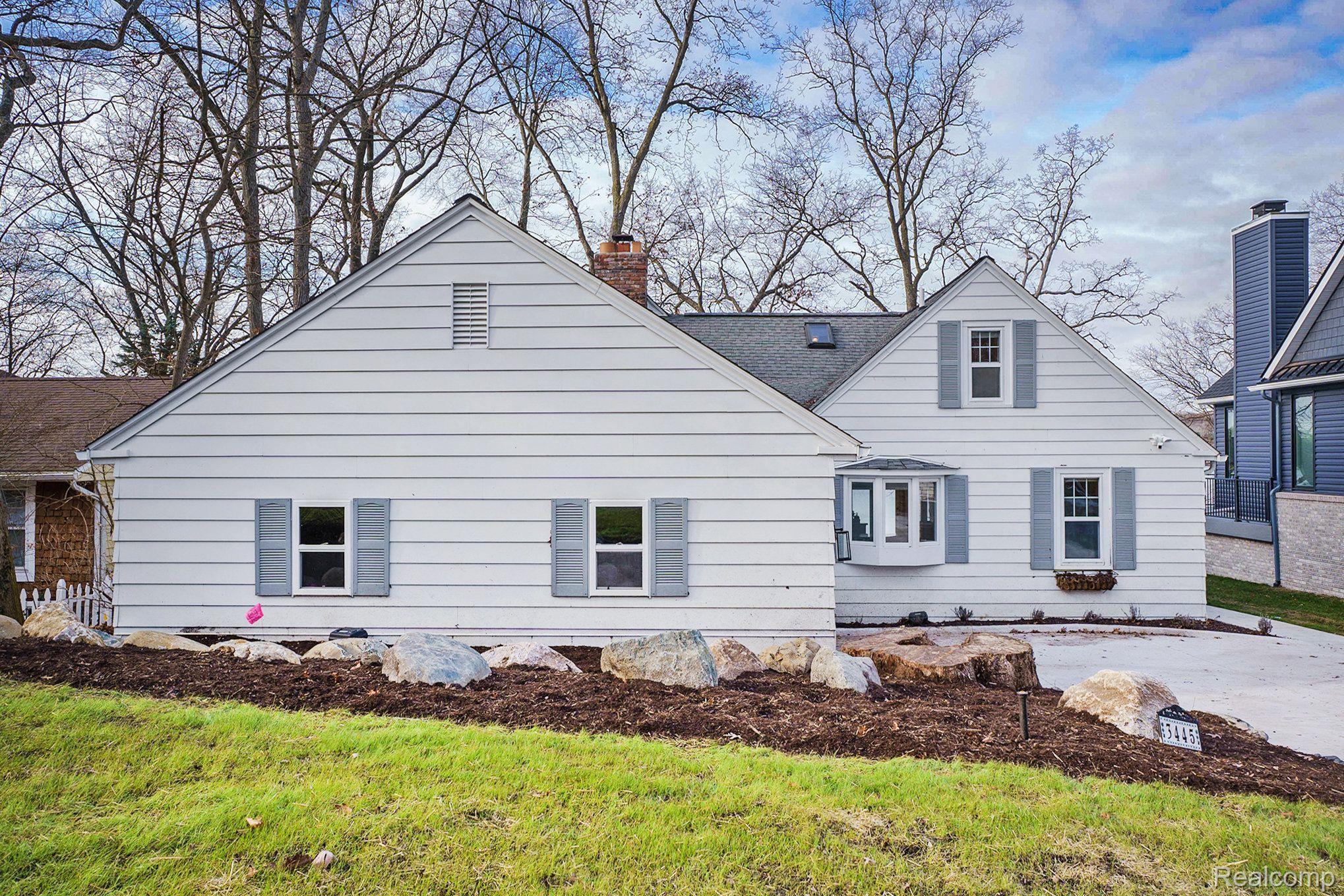 3445 Whitfield Drive