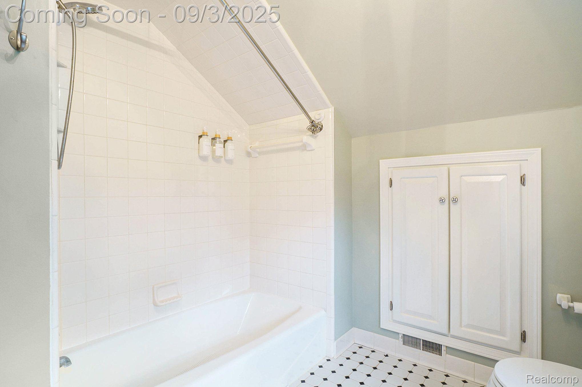 3445 Whitfield Drive