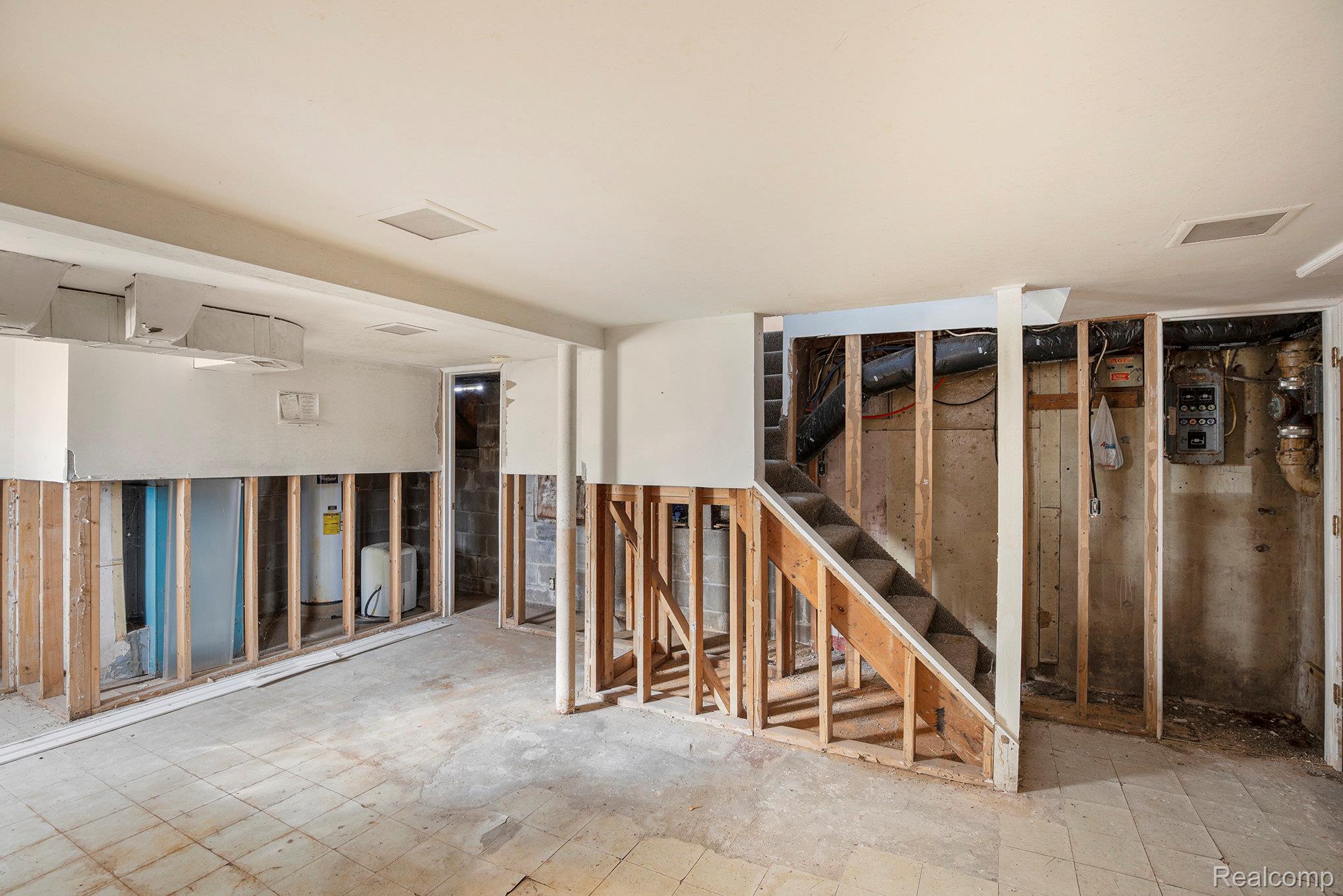 8050 Ortonville Road