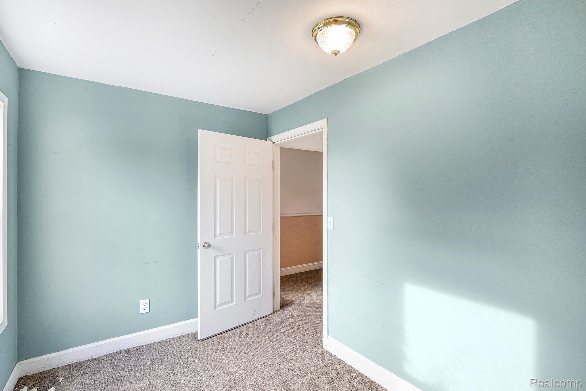 8050 Ortonville Road