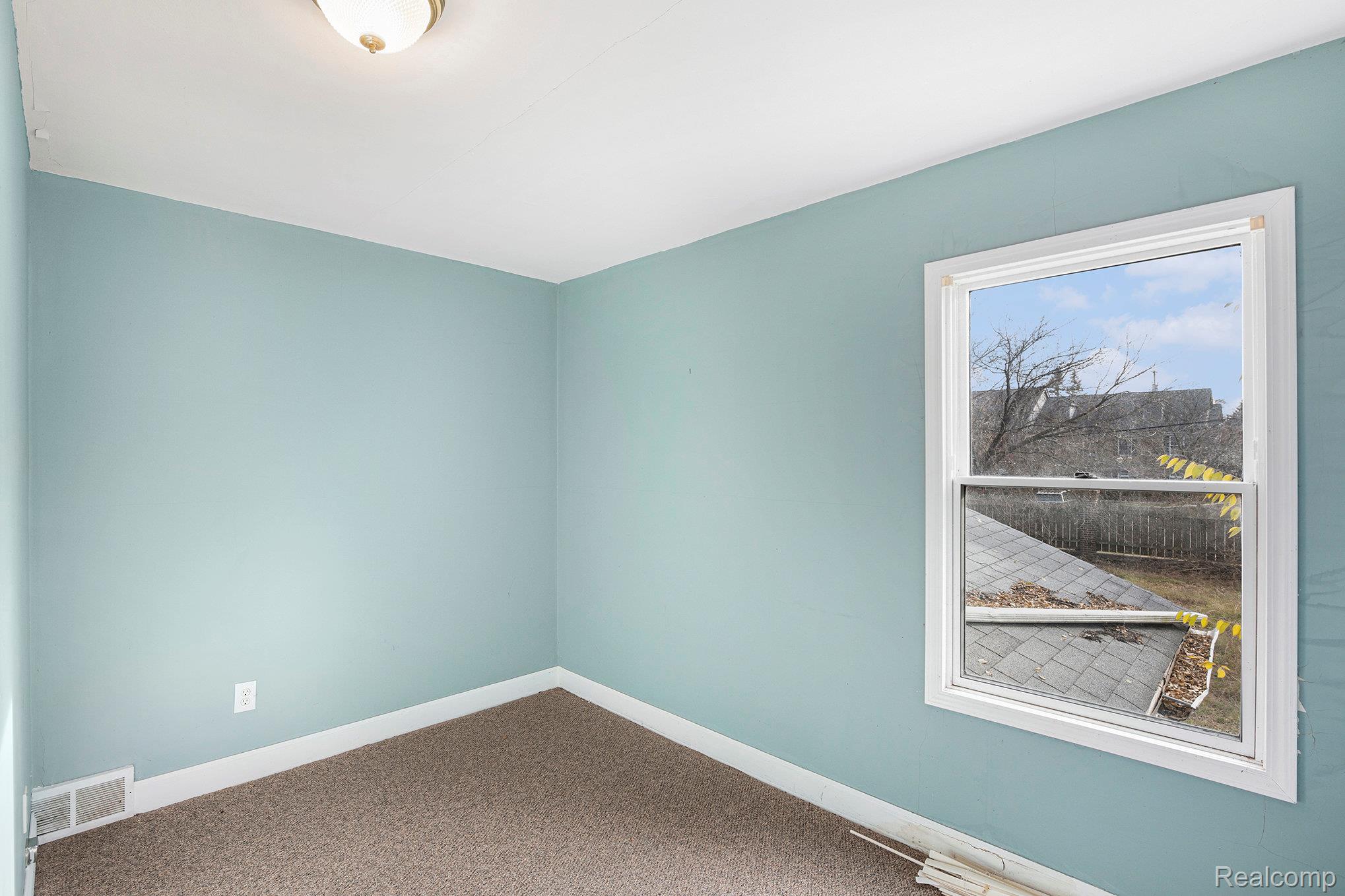 8050 Ortonville Road