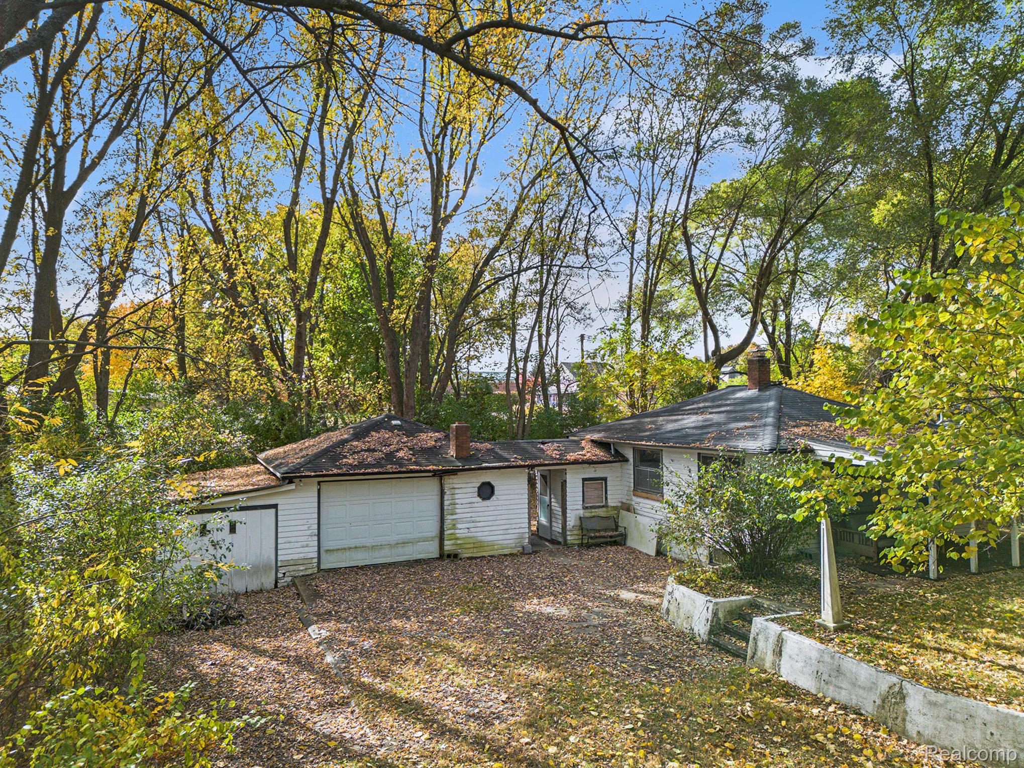 8056 Ortonville Road