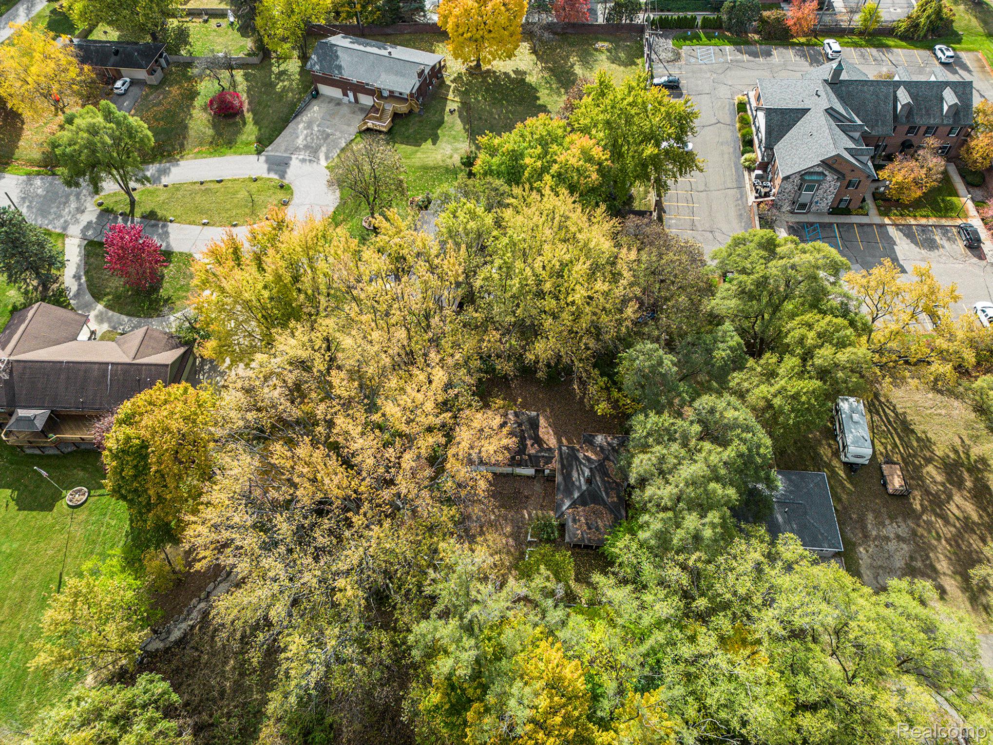 8050 Ortonville Road