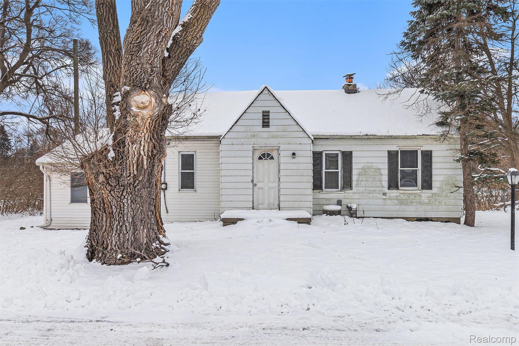 8050 Ortonville Road