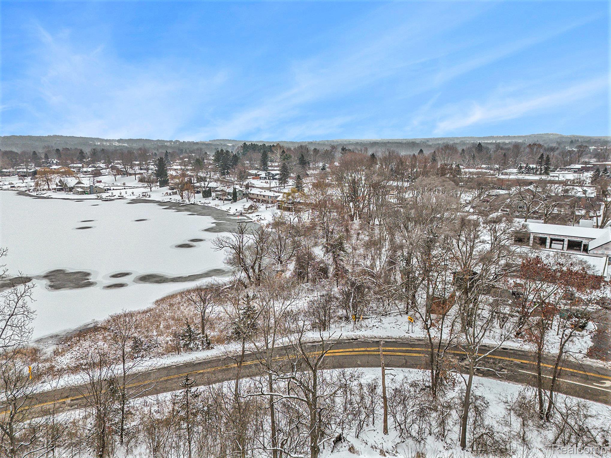 8050 Ortonville Road