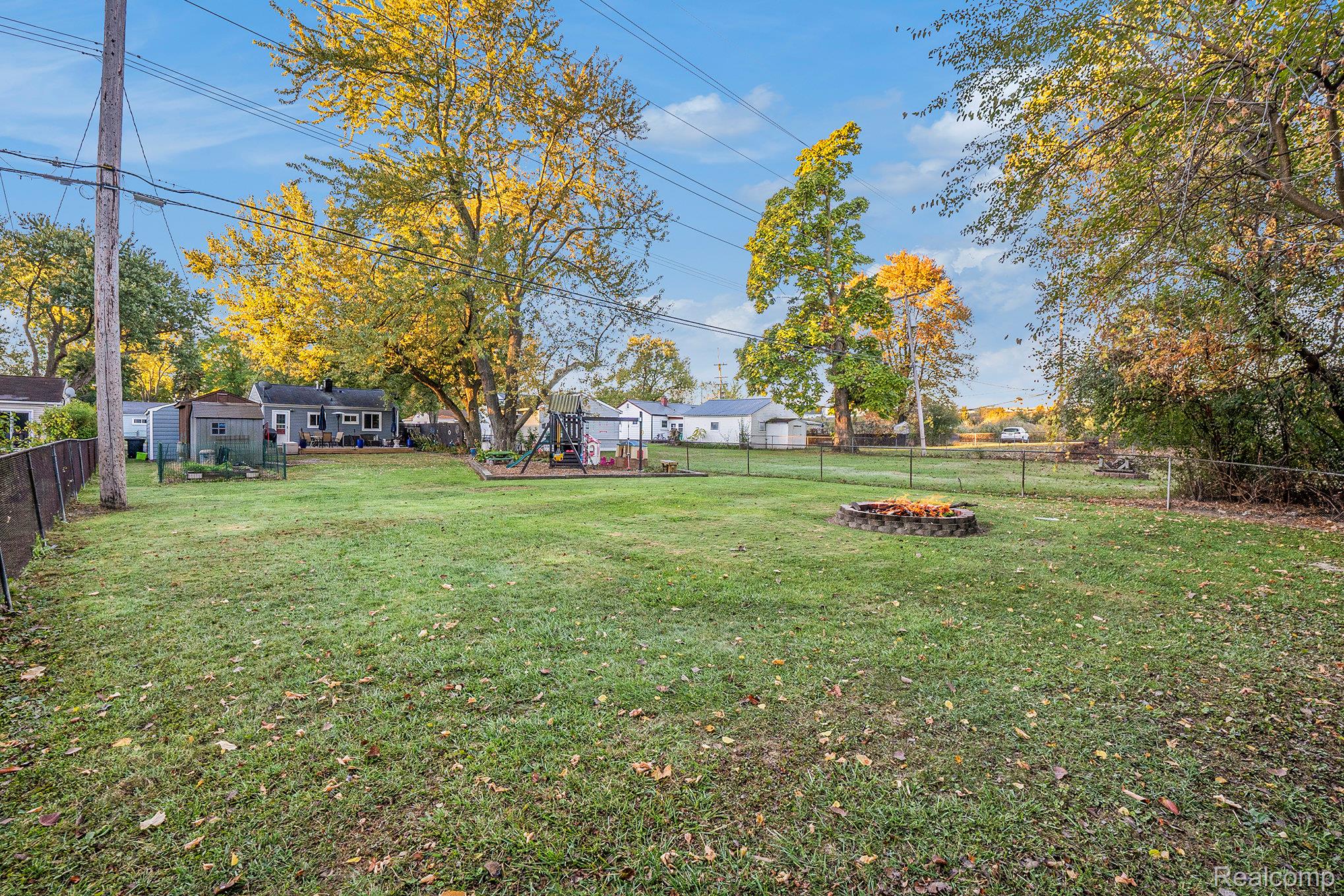 2551 James Road