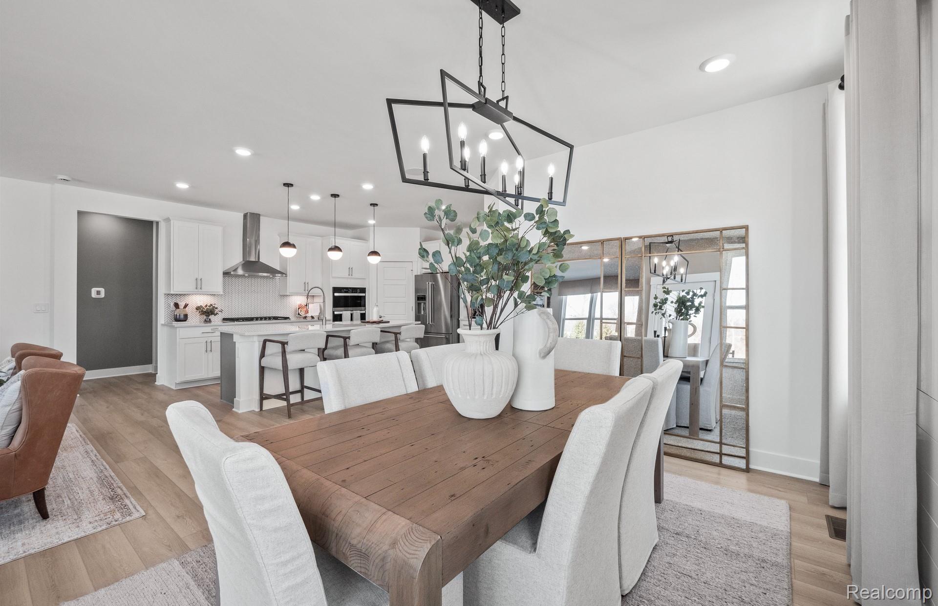 3024 Sheffield Circle