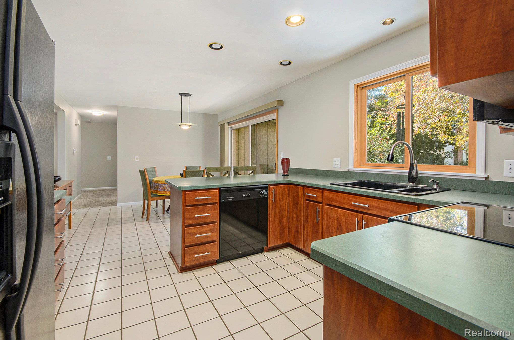 6429 Woodglen Drive