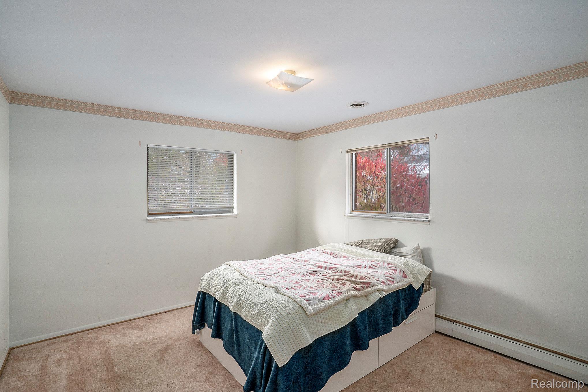 6141 Paramus