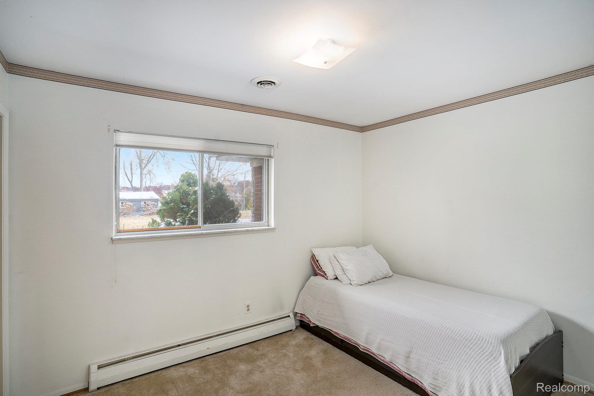 6141 Paramus