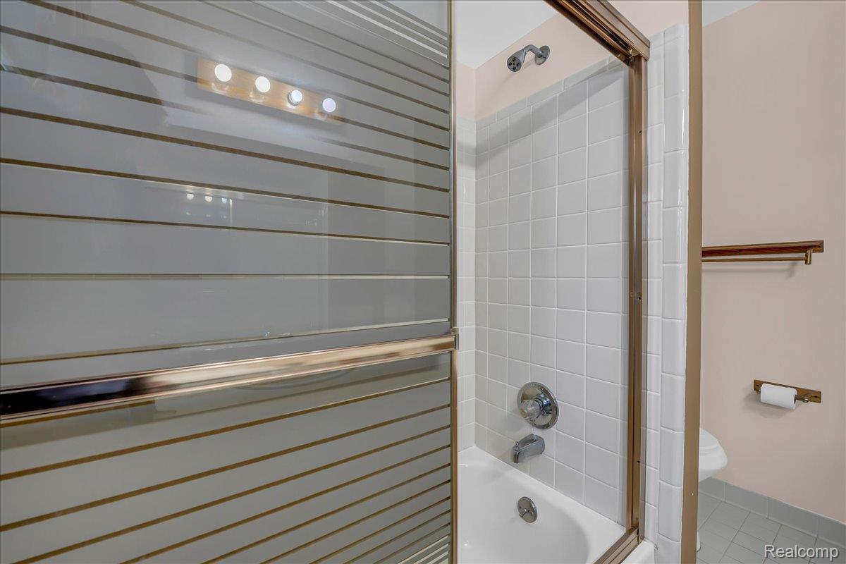 249 E Silverbell Road