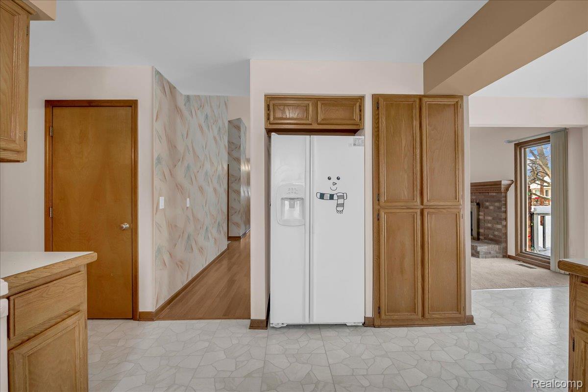 249 E Silverbell Road