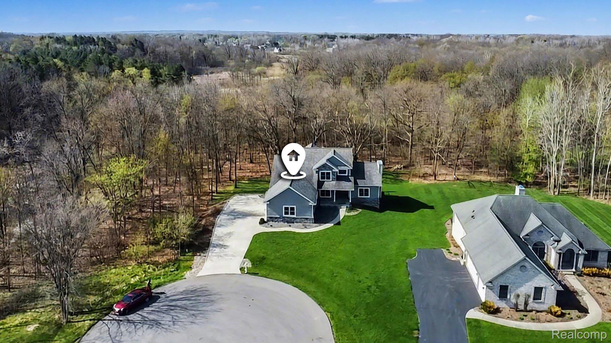 1281 Victoria Lane
