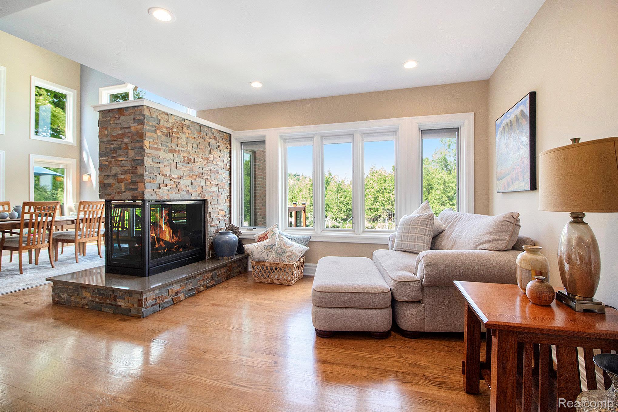 4973 Parview Drive