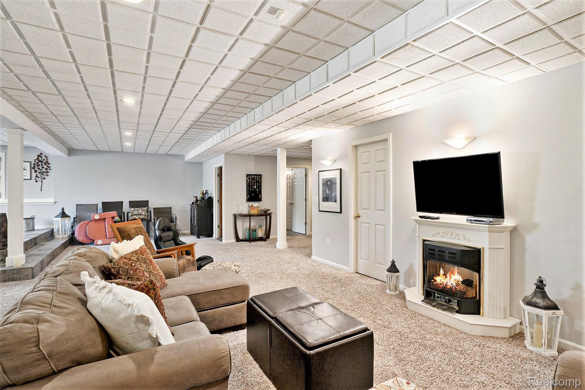 4973 Parview Drive