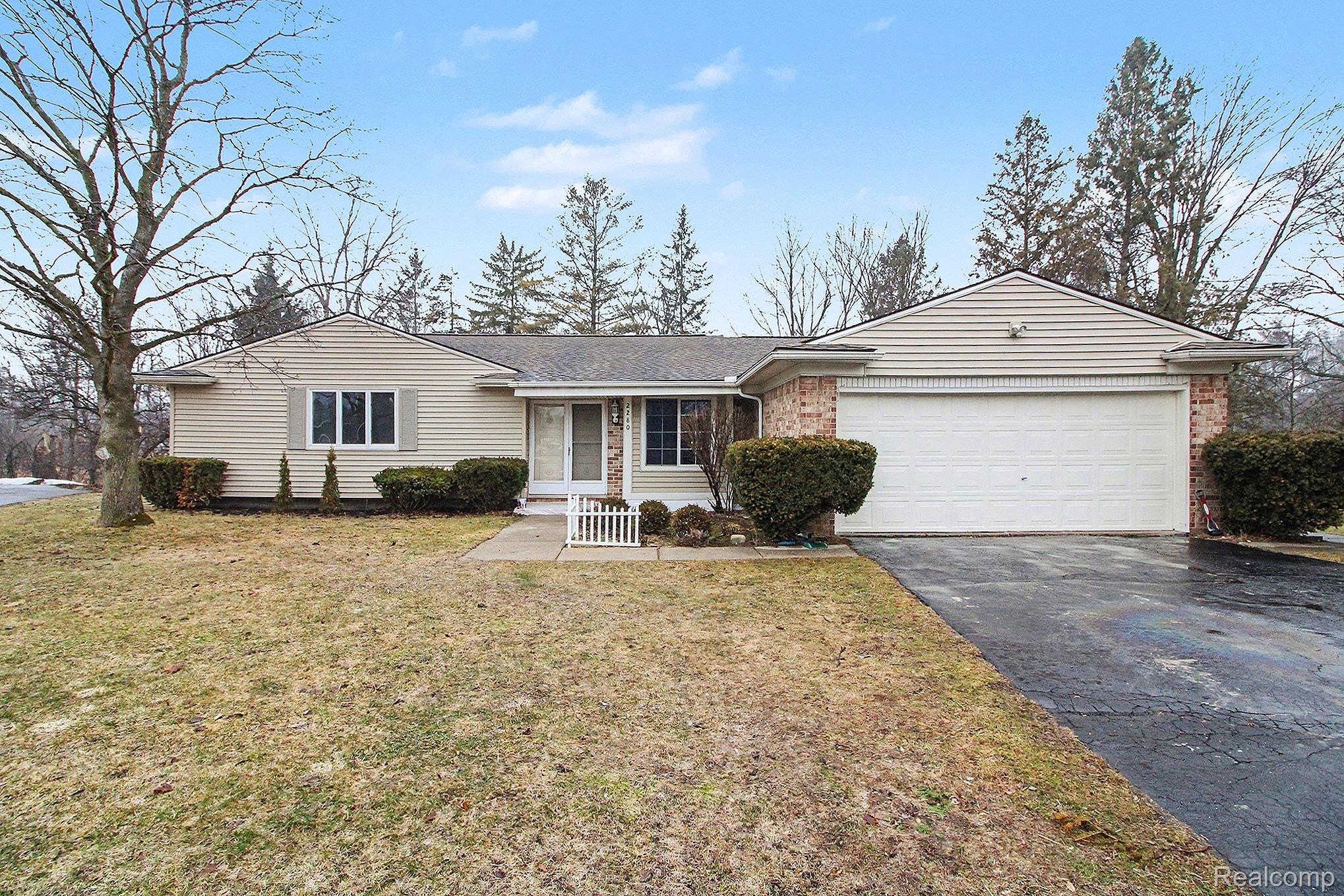 2280 Geyer Court