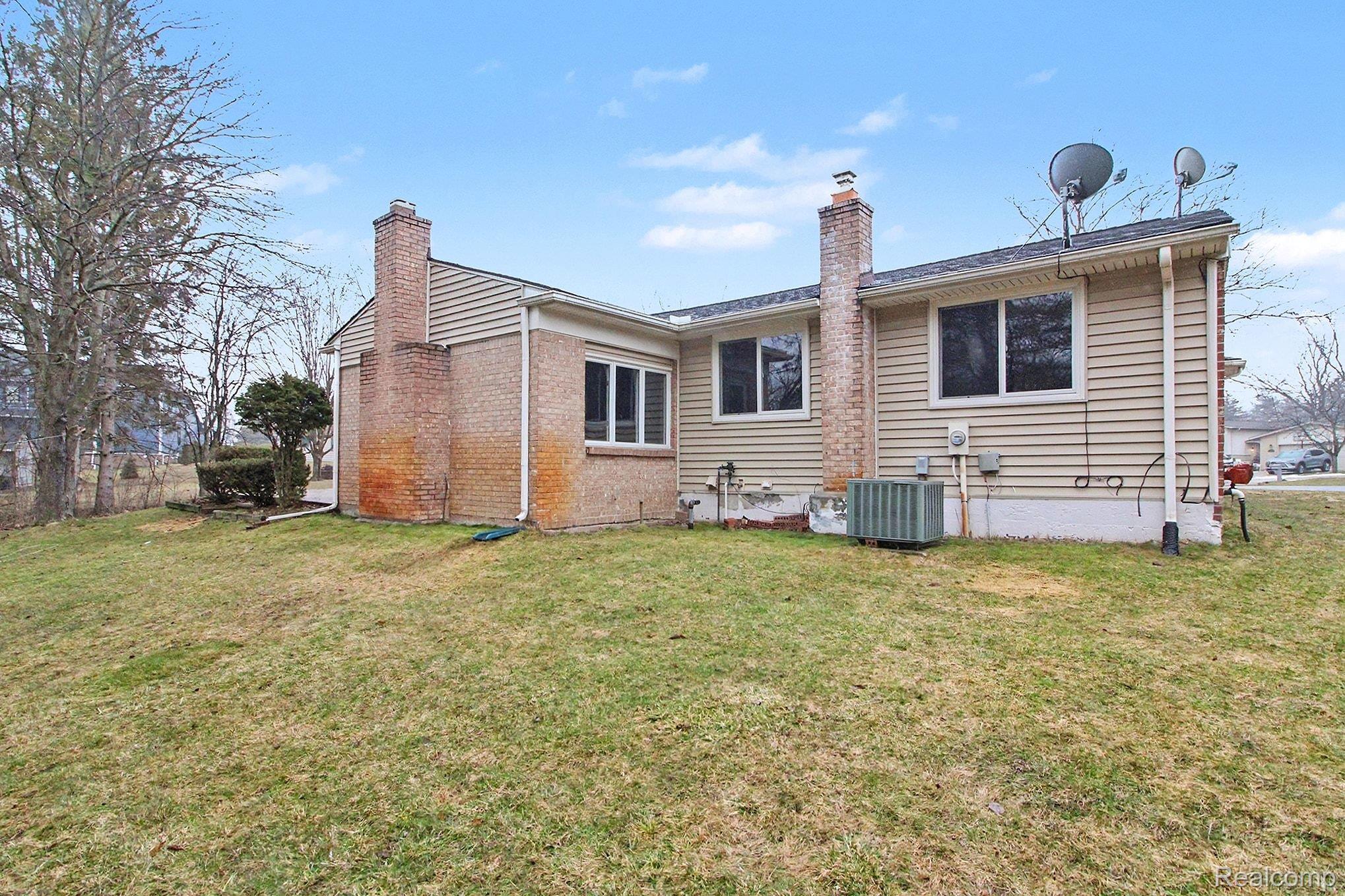 2280 Geyer Court