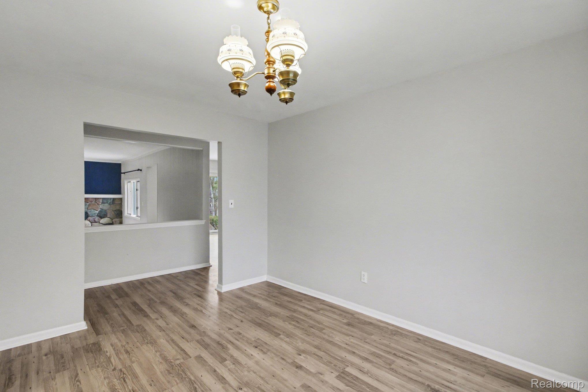 2280 Geyer Court