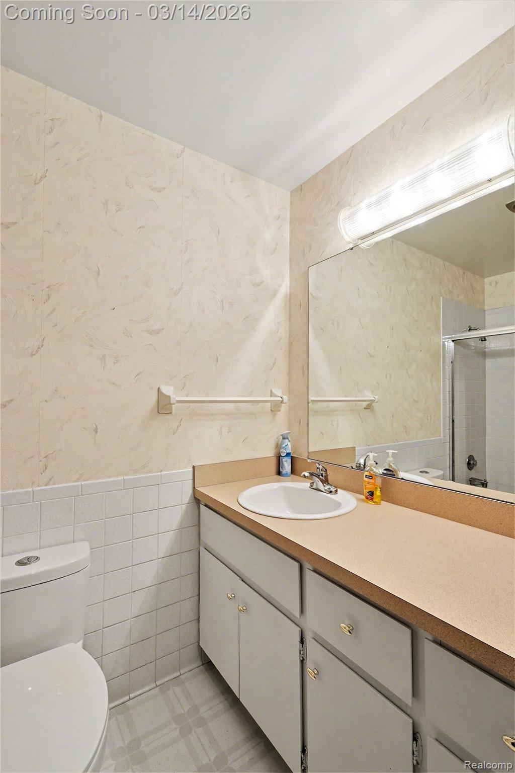 1380 Kent Road