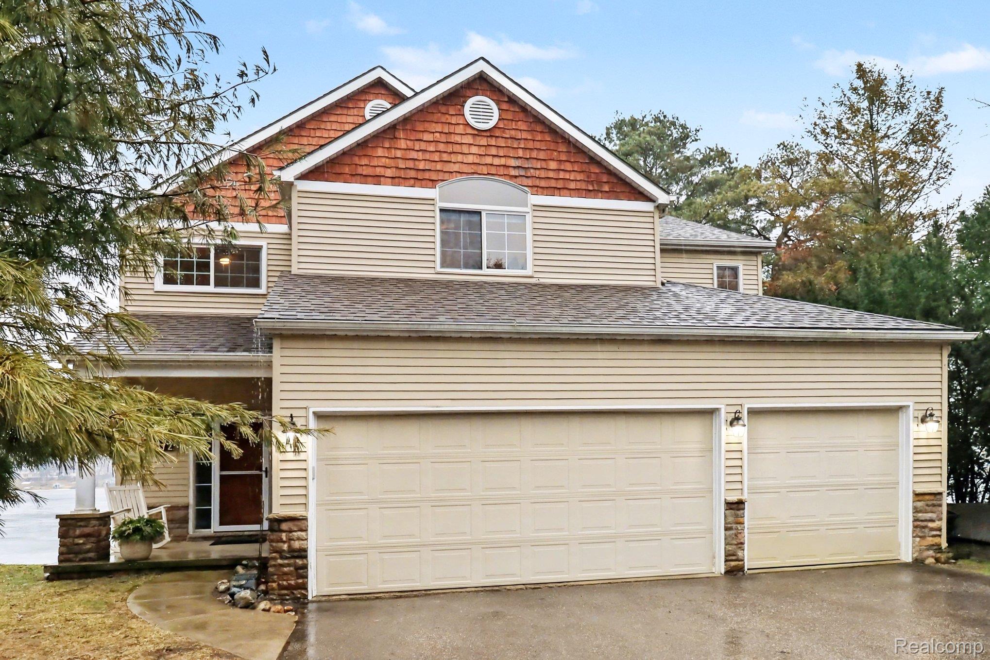 4372 Lamson Drive