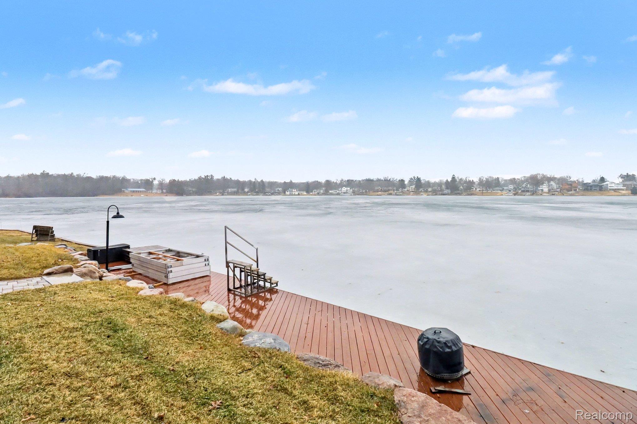 4372 Lamson Drive