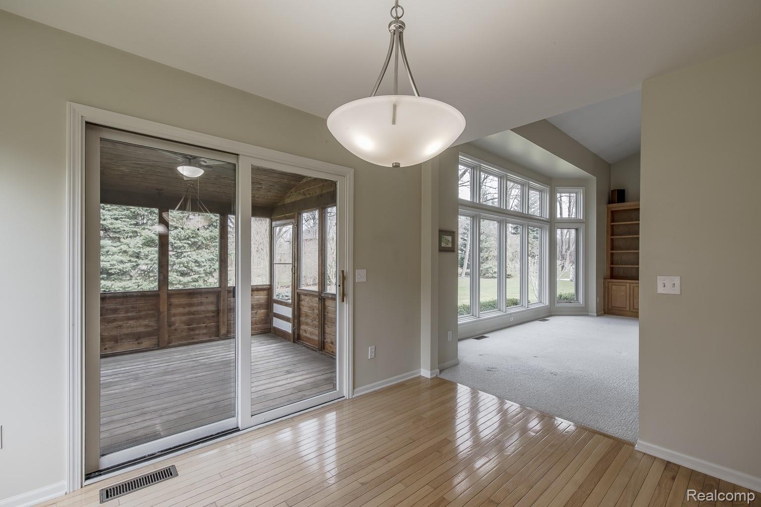 5622 Wembley Court