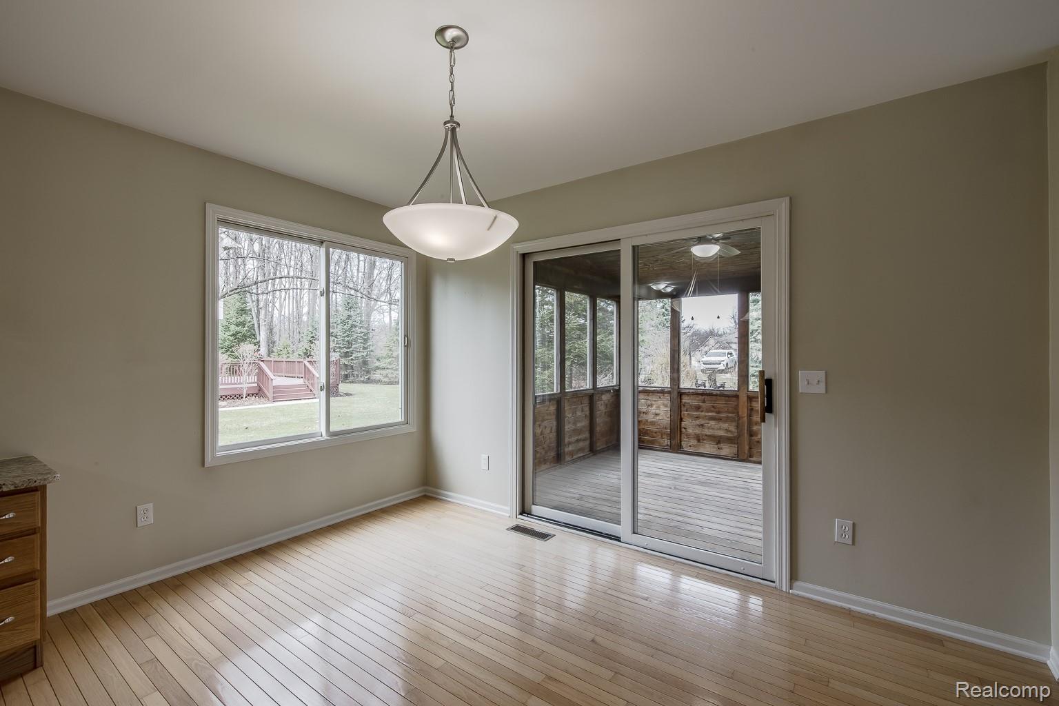 5622 Wembley Court