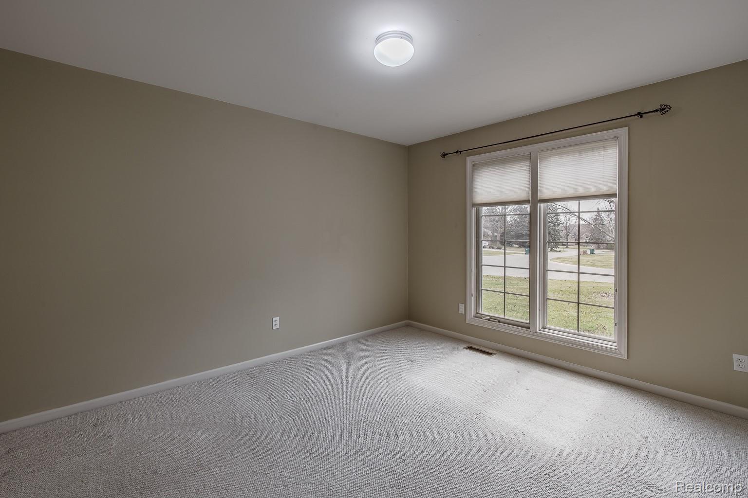 5622 Wembley Court