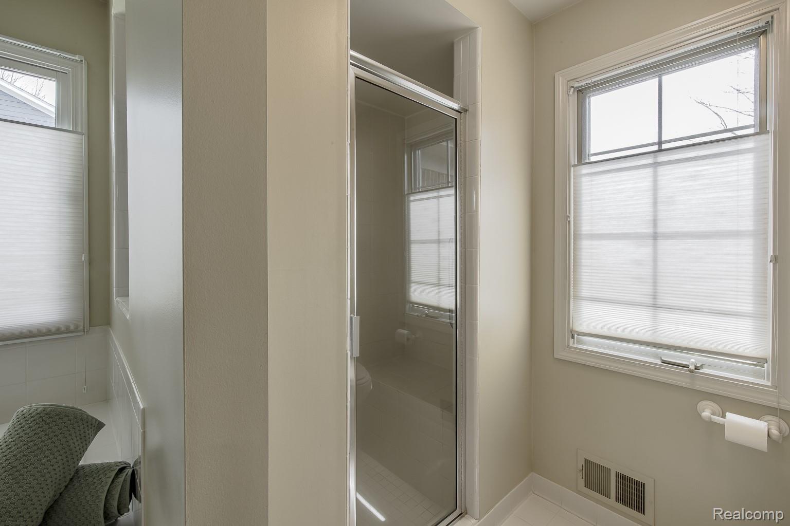 5622 Wembley Court