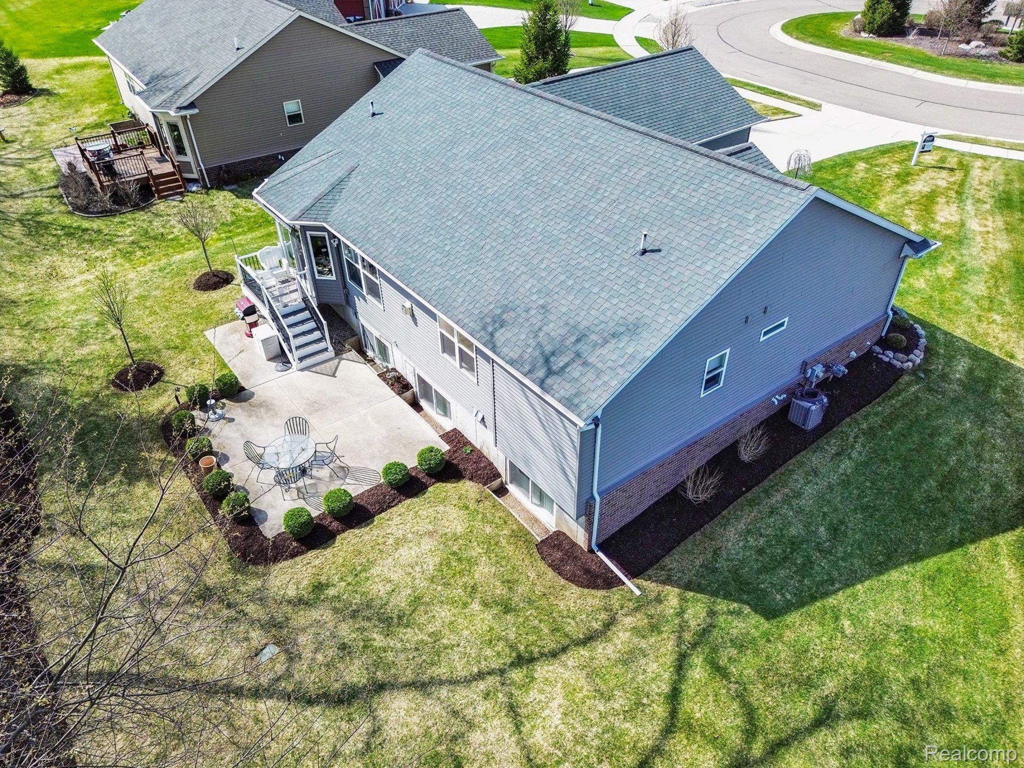 3816 Lyndon Lane