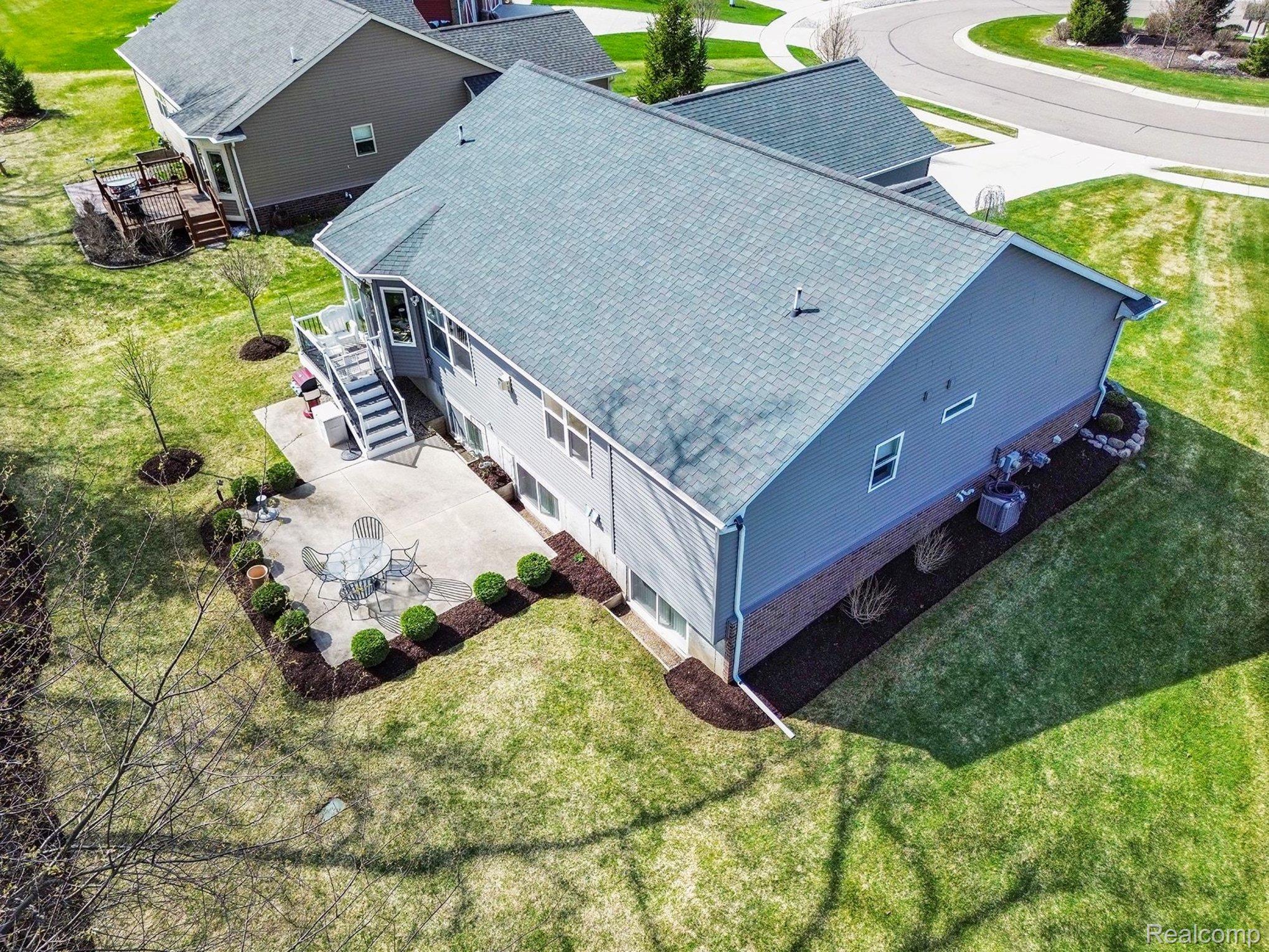 3816 Lyndon Lane