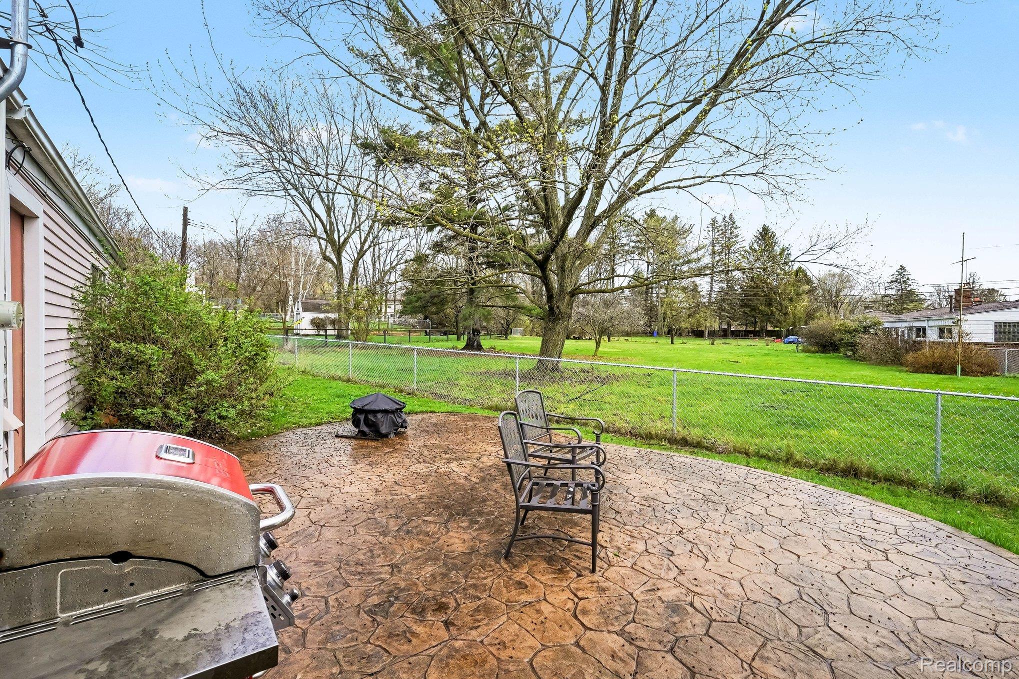 6341 Waldon Road