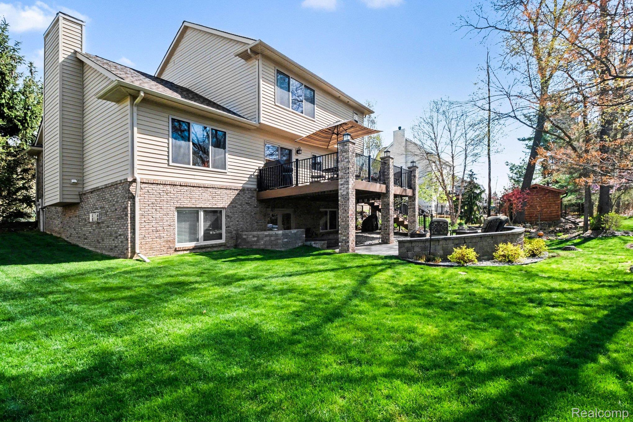 6846 Williamsbury Circle