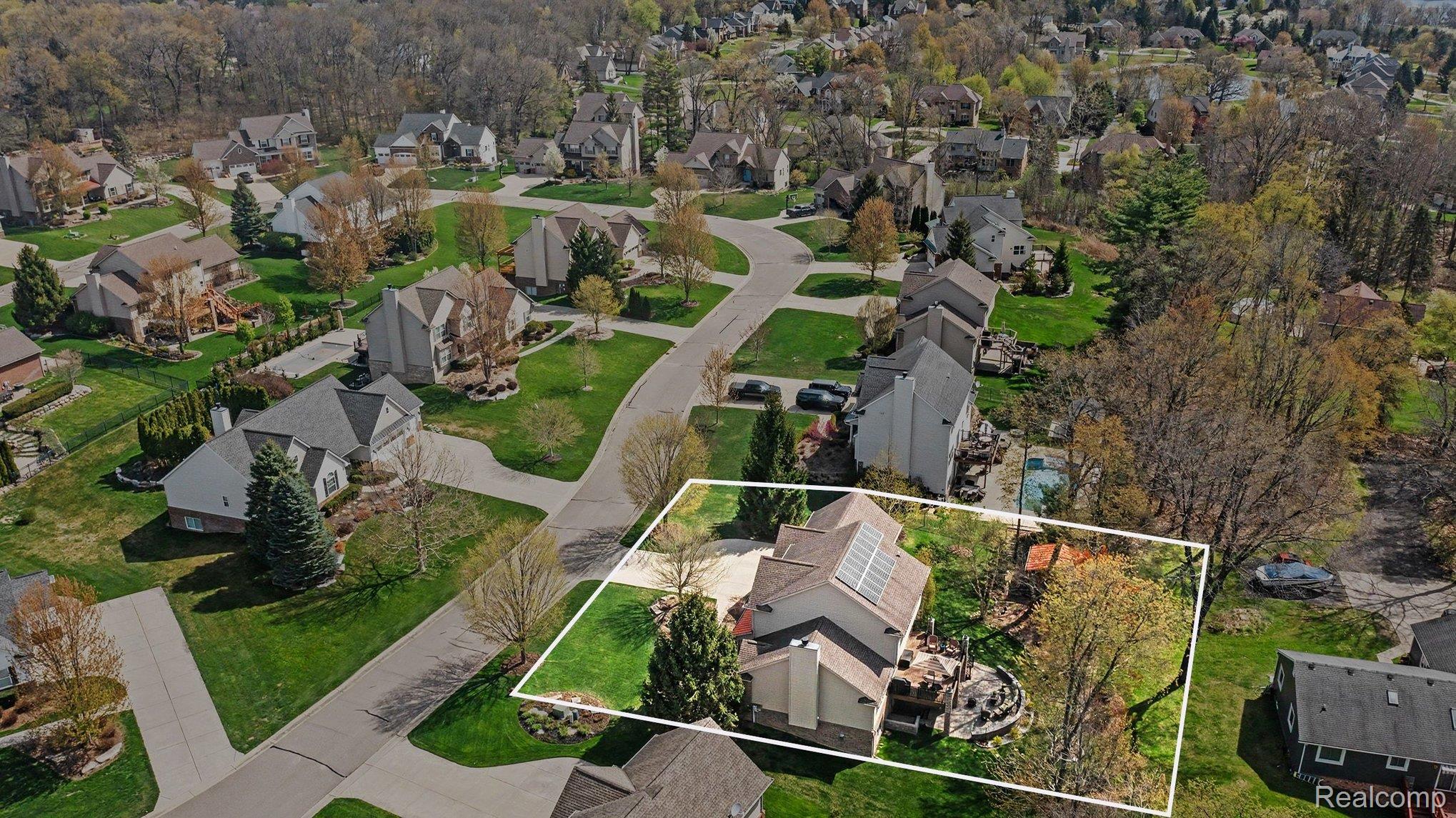 6846 Williamsbury Circle