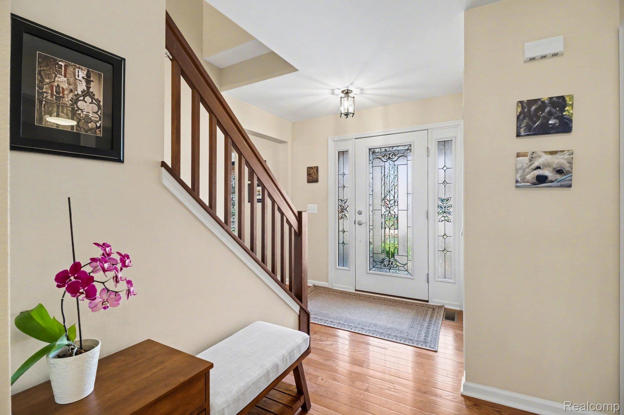 6846 Williamsbury Circle