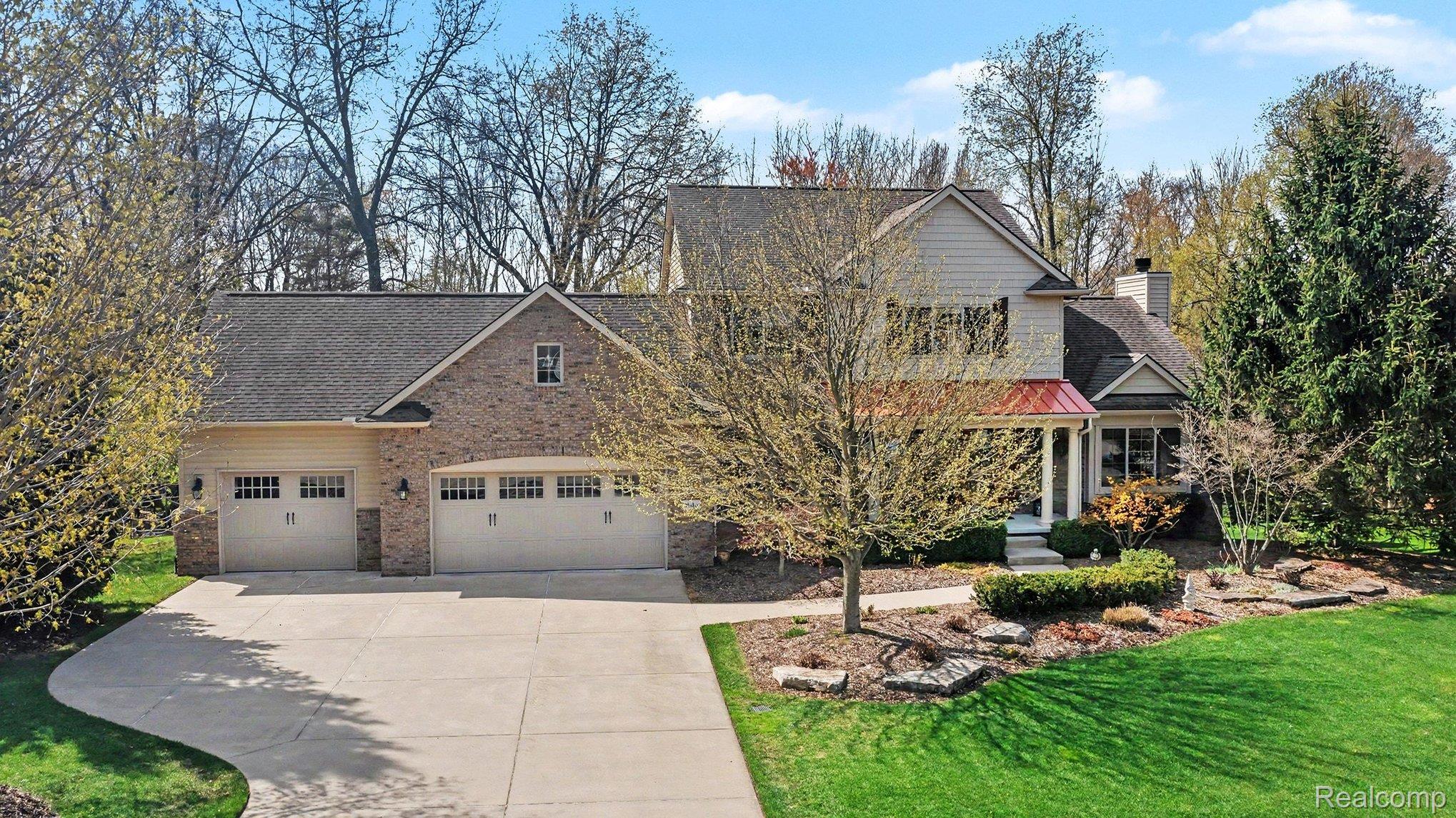 6846 Williamsbury Circle