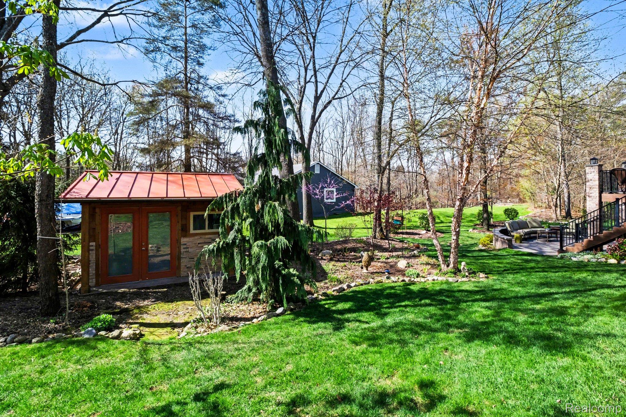 6846 Williamsbury Circle