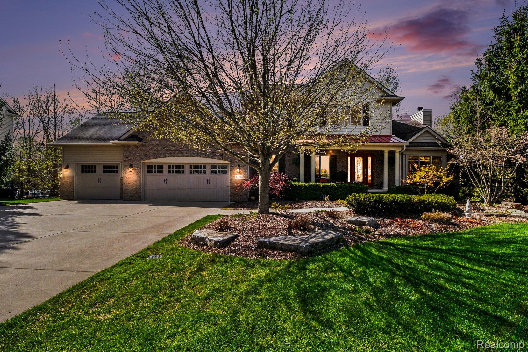 6846 Williamsbury Circle