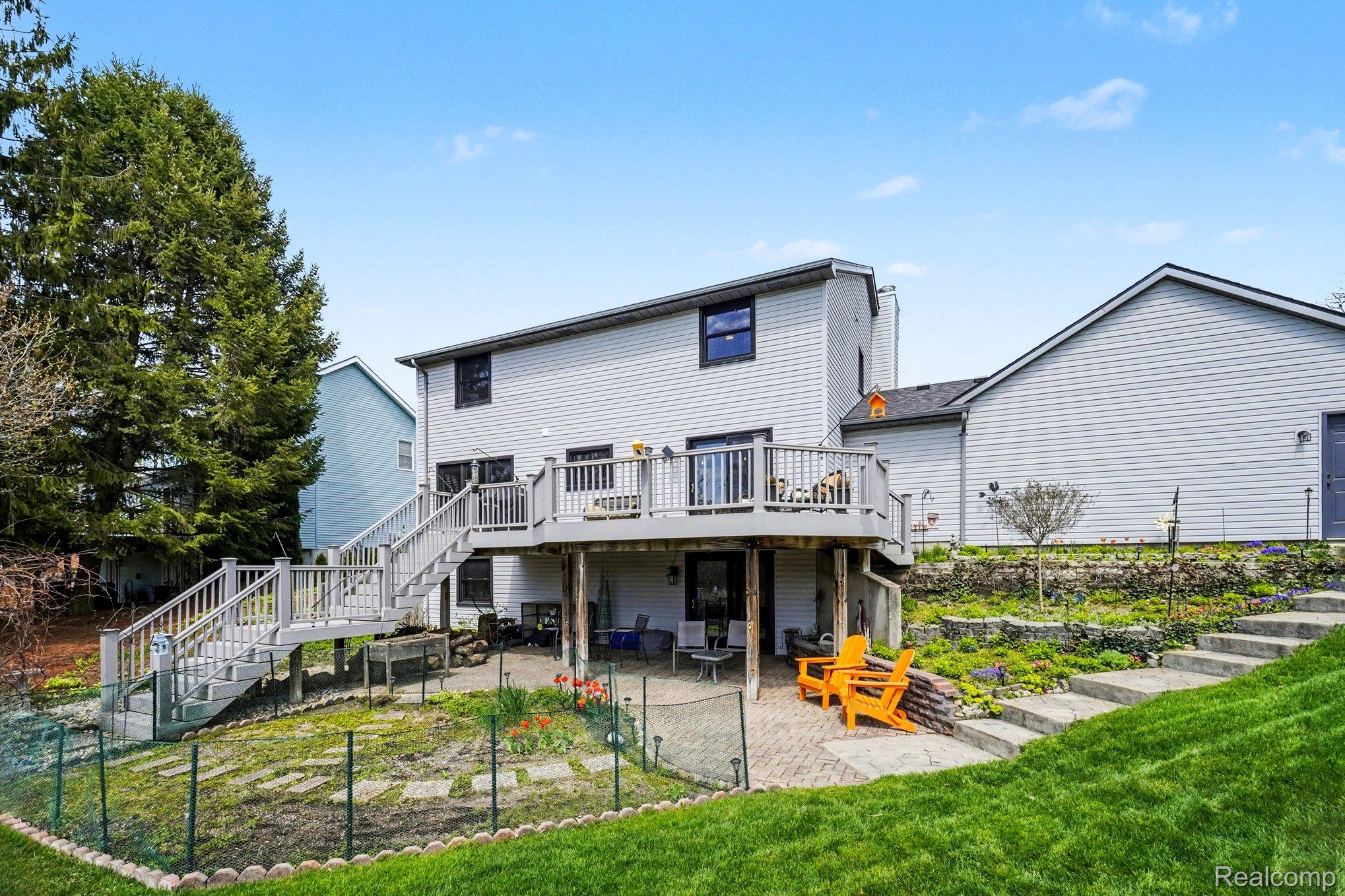 6419 Almond Lane