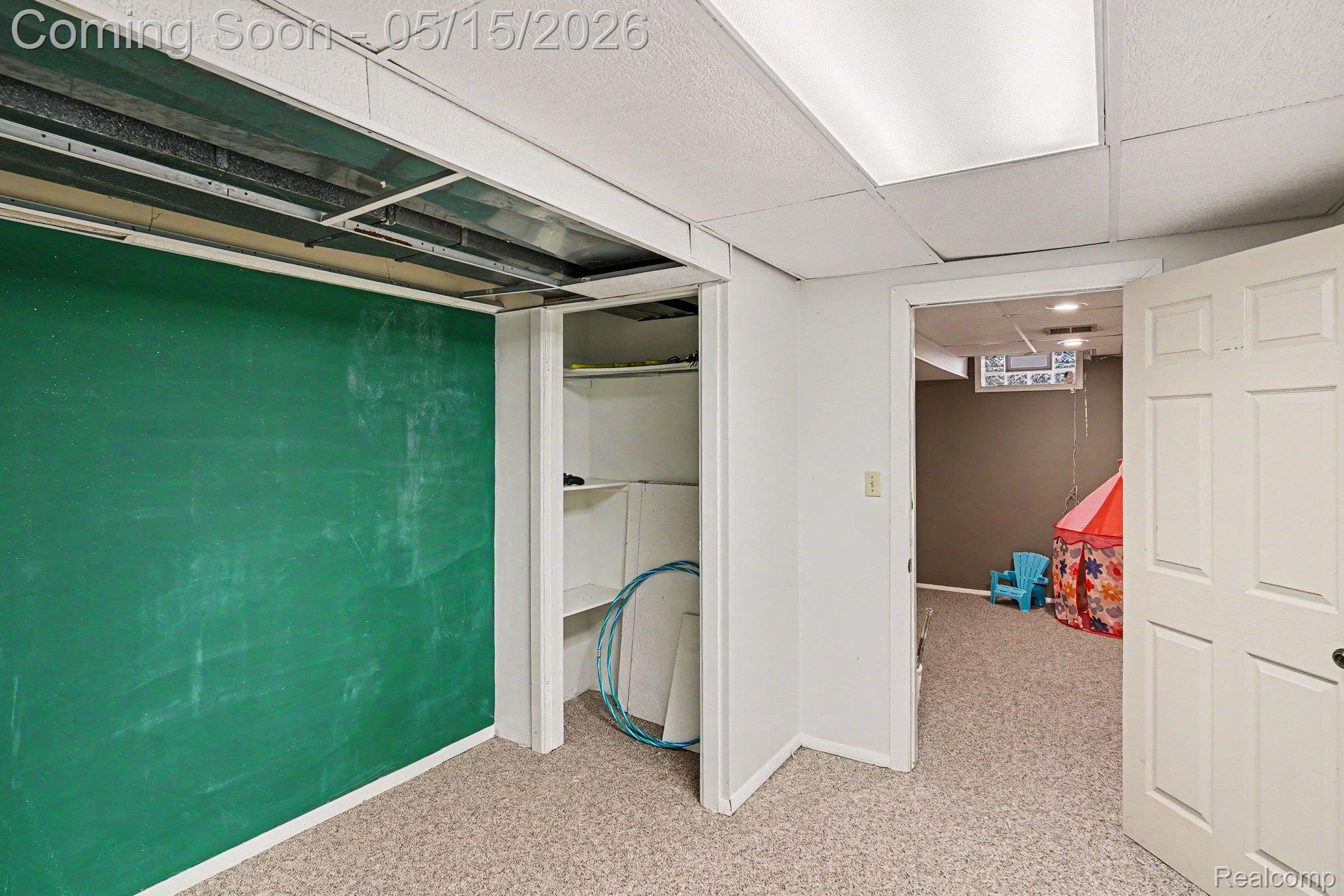 5600 Chestnut Hill Drive